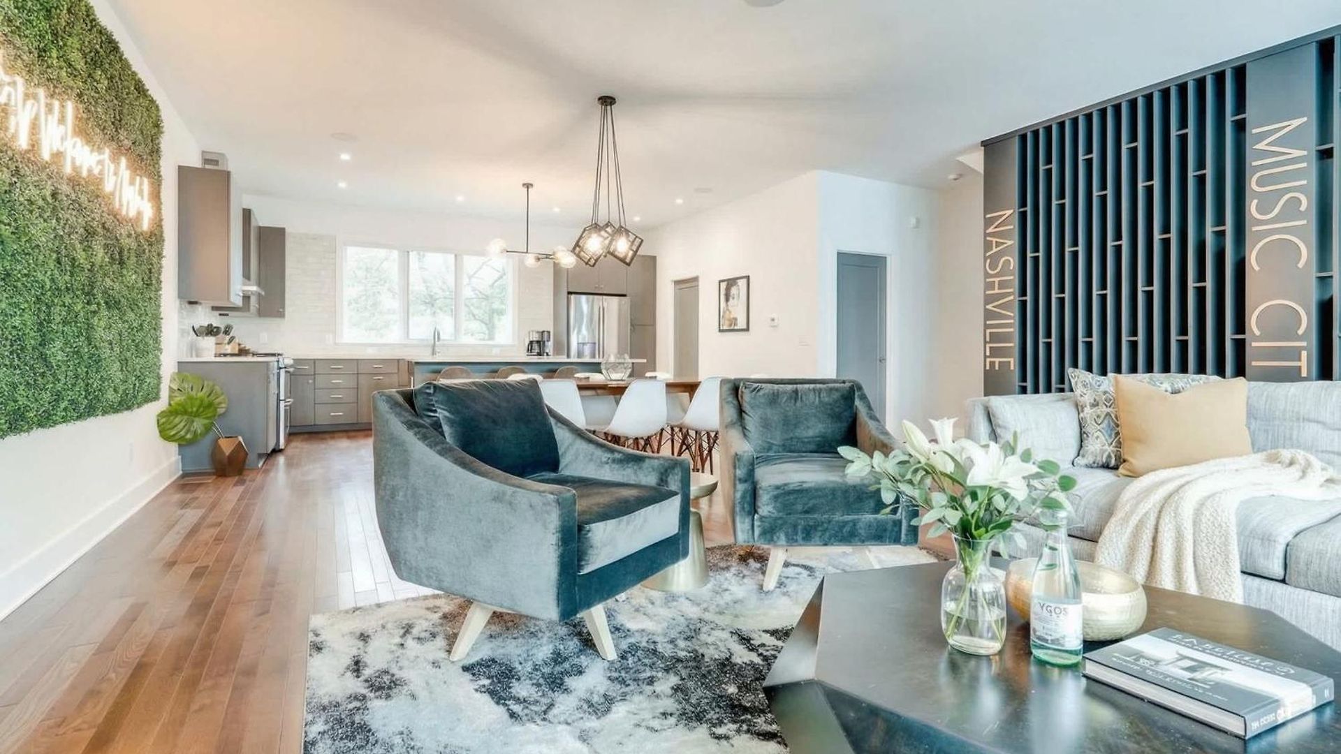 Downtown Luxury - 10 Beds & Free Parking * Nashville