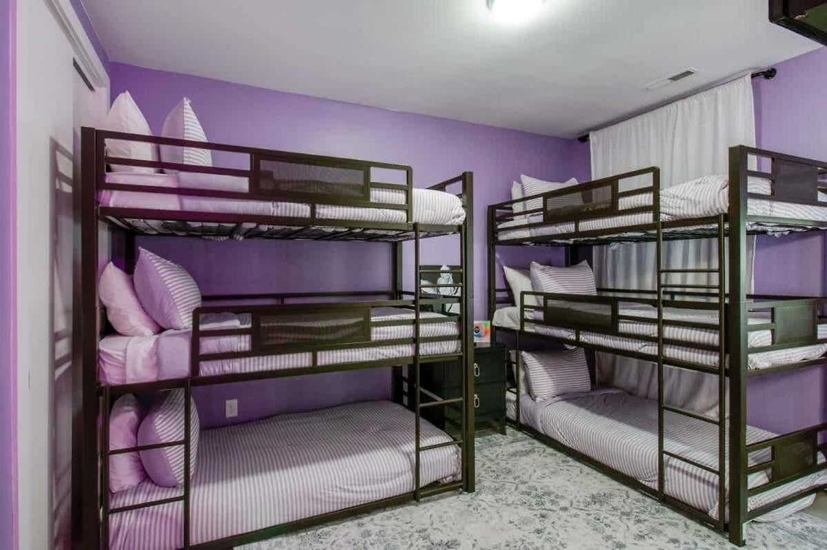 Holiday home Luxury Retreat: Rooftop Hot Tub Double Deck & Game Nashville