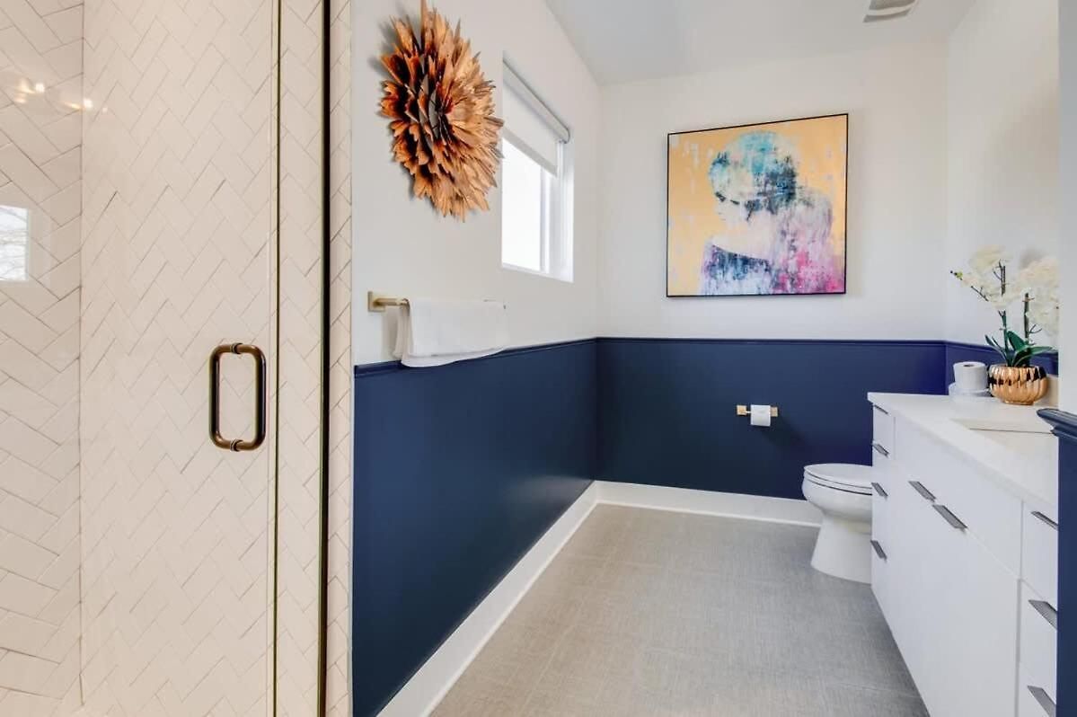 Luxury Retreat: Rooftop Hot Tub Double Deck & Game Nashville