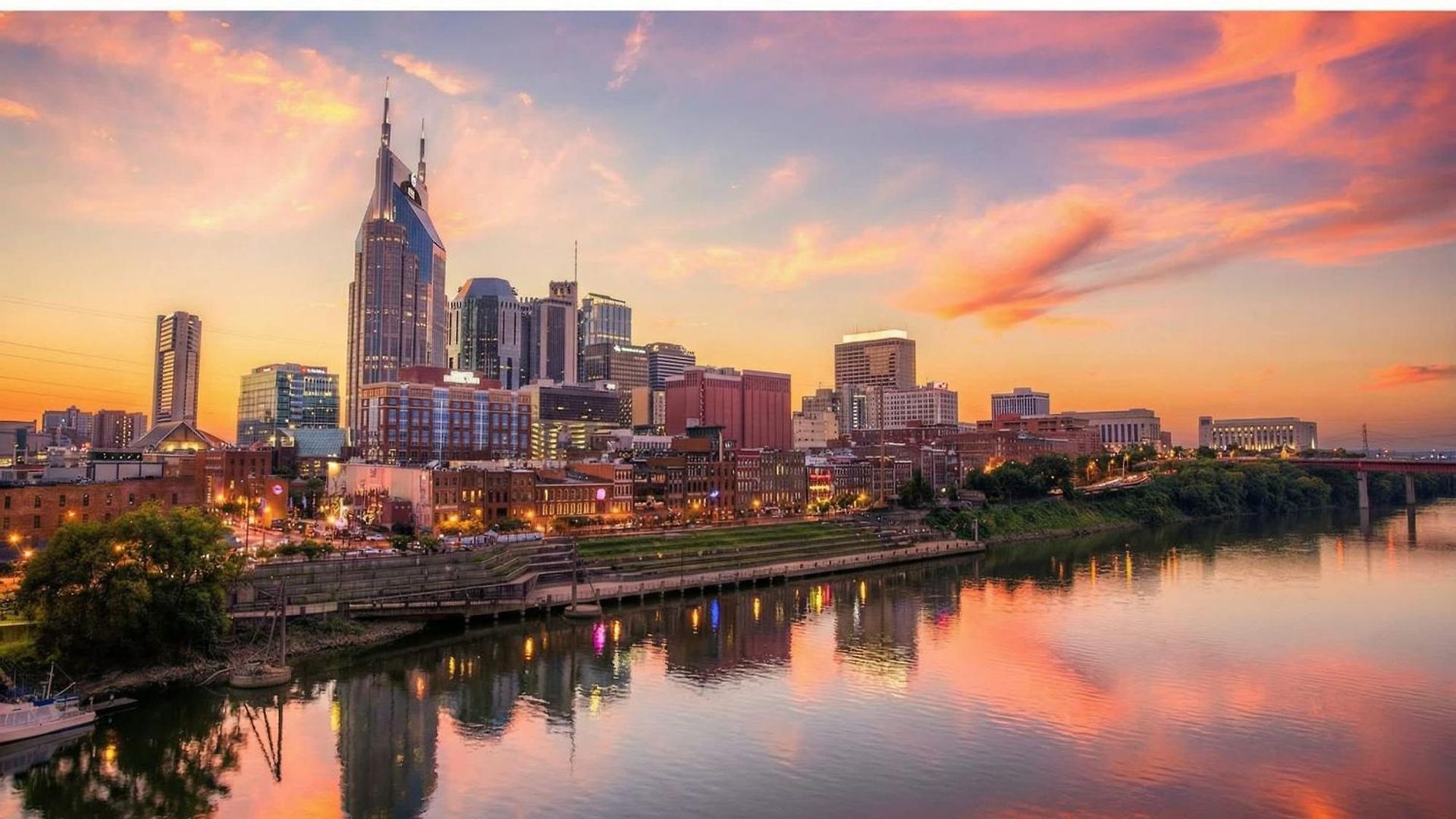 Close To The Gulch - Book Today * Nashville