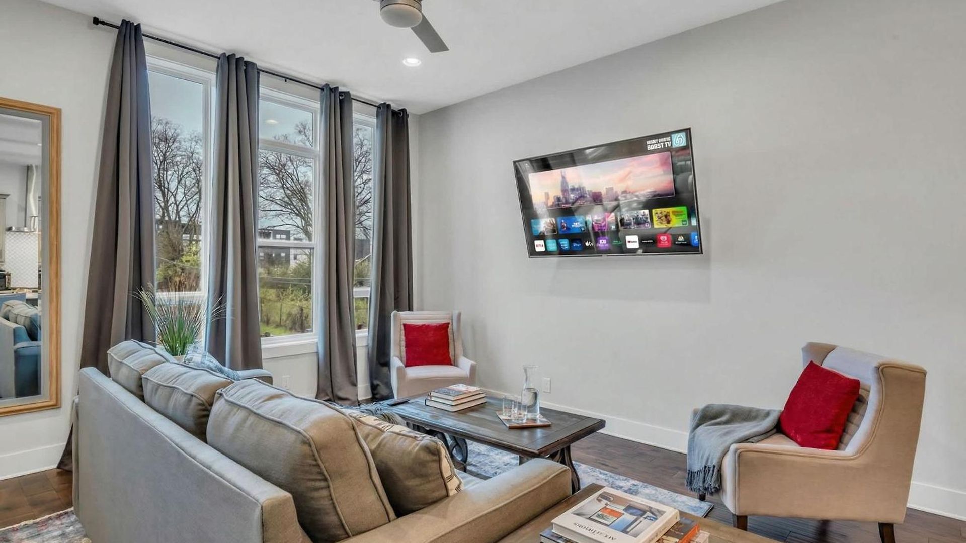 New Luxe 4br 12 Beds - Roofdeck Views - Chefs Kitchen *