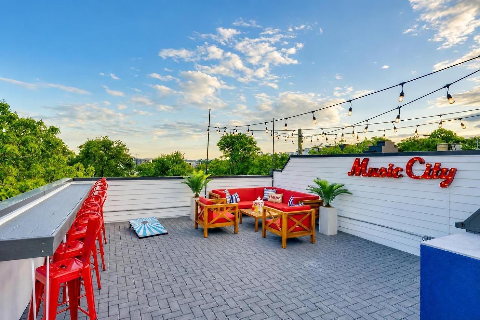 New Nashvegas Downtown Rooftop Views 13beds * Nashville