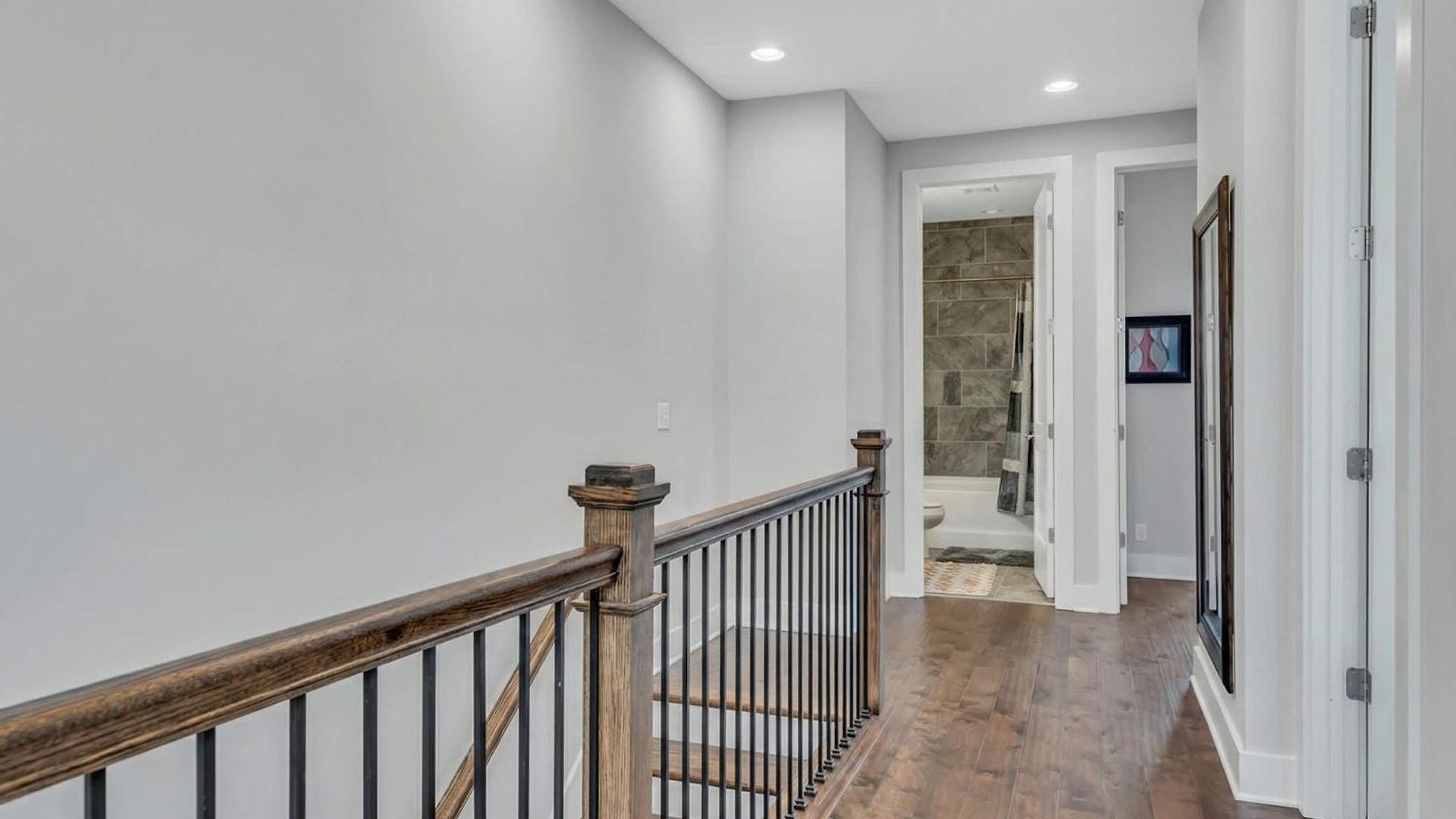 New Luxe 4br 12 Beds - Roofdeck Views - Chefs Kitchen Holiday home