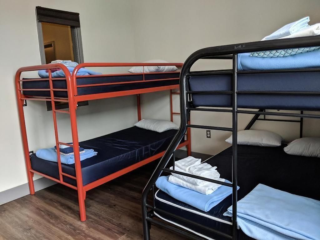 Hostel Downtown - Adults Only