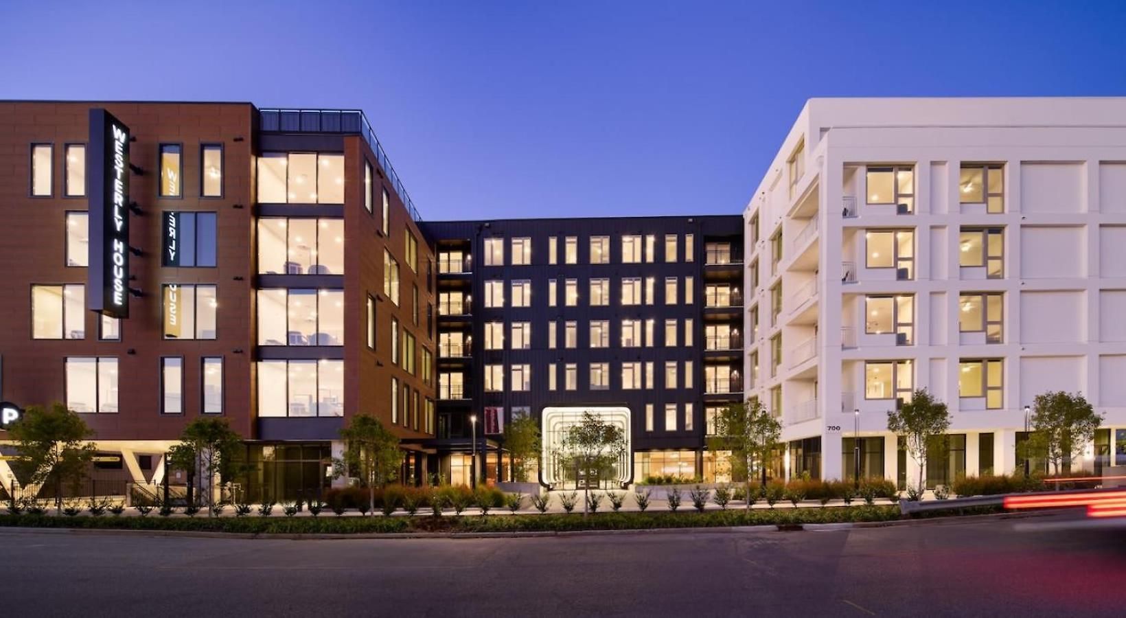 Stylish Retreat Near Downtown Apartment *