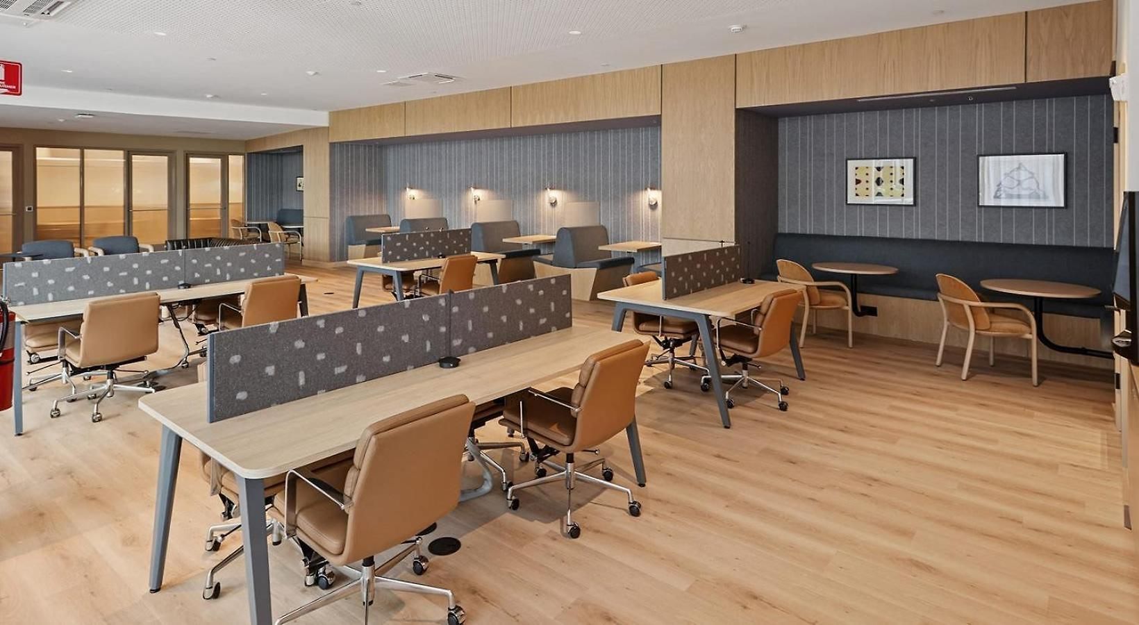 Stylish Retreat Near Downtown