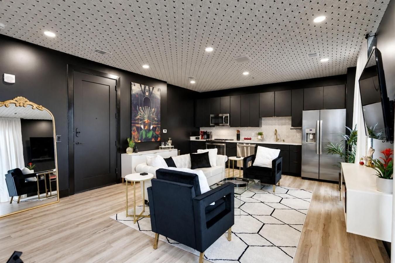 Apartment Floor Neo Suite, Walk To Broadway & Views