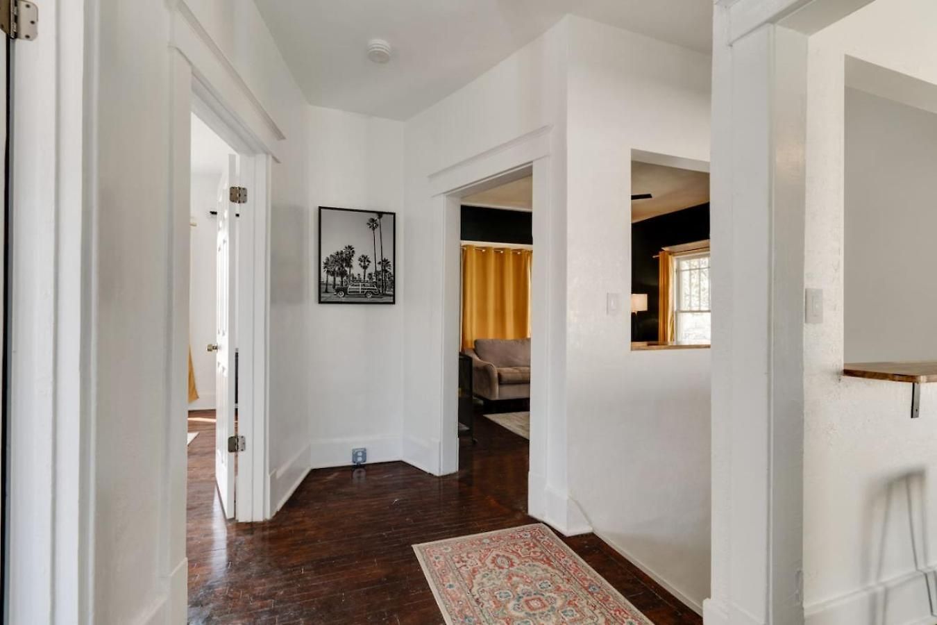 Historic Music Loft Sleeps 8, Near Broadway Apartment *
