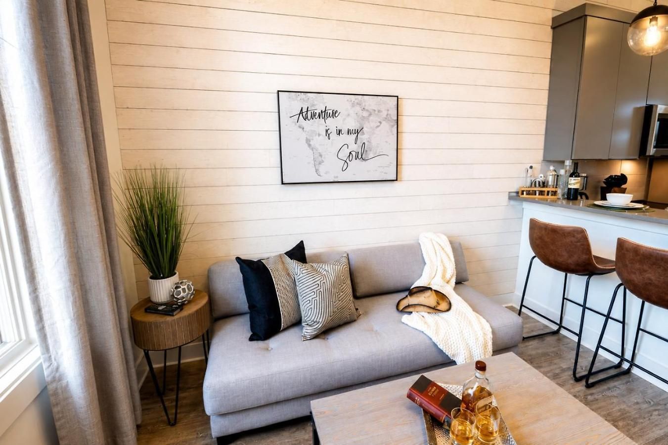Vandy Midtown L Washer Dryer And Free Parking * Nashville