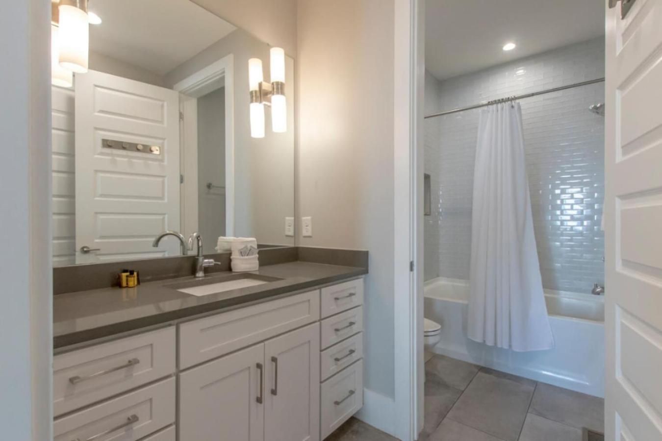 Spacious Gulch Retreat Super Skyline Views Nashville
