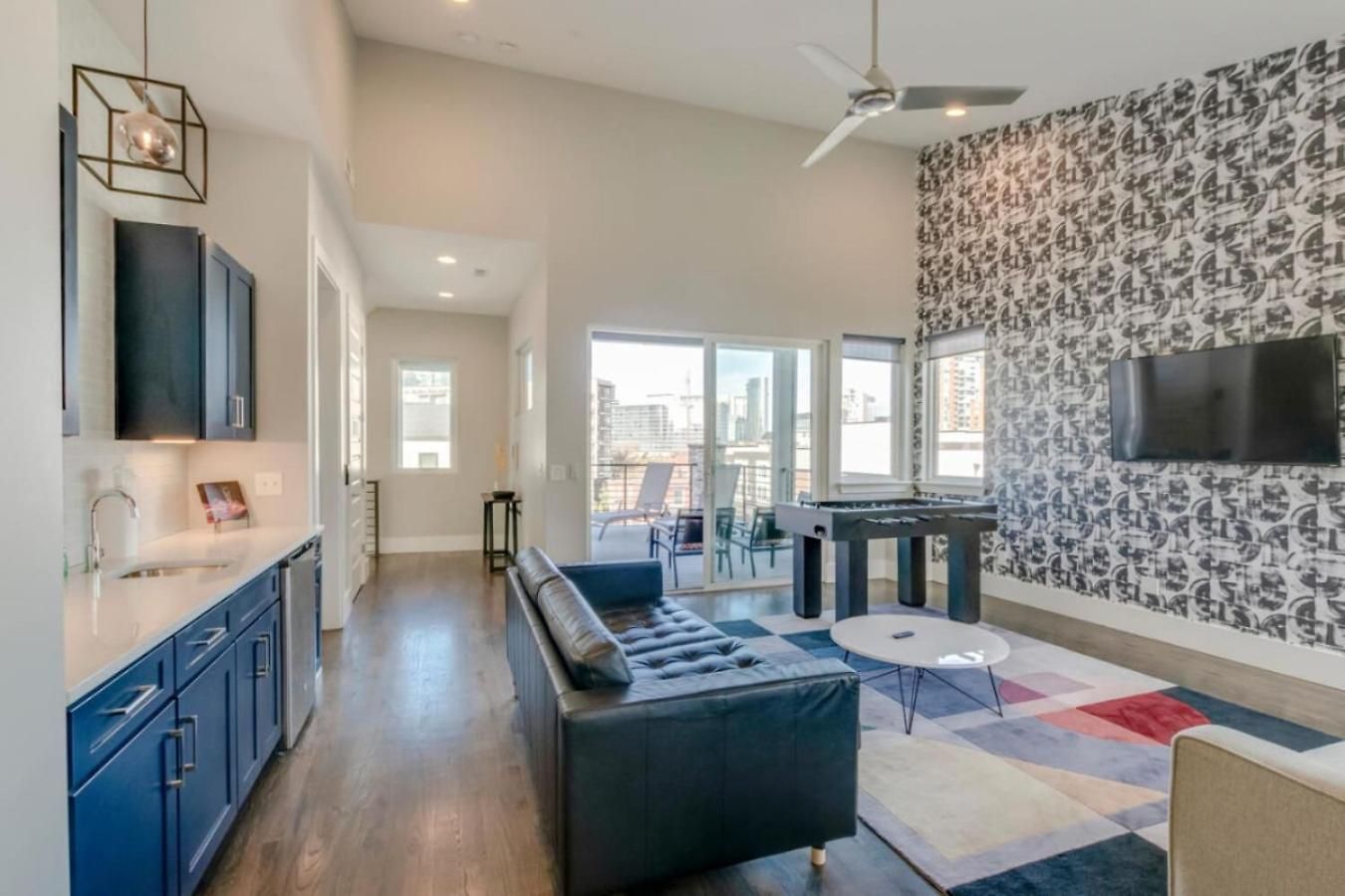 Spacious Gulch Retreat Super Skyline Views * Nashville