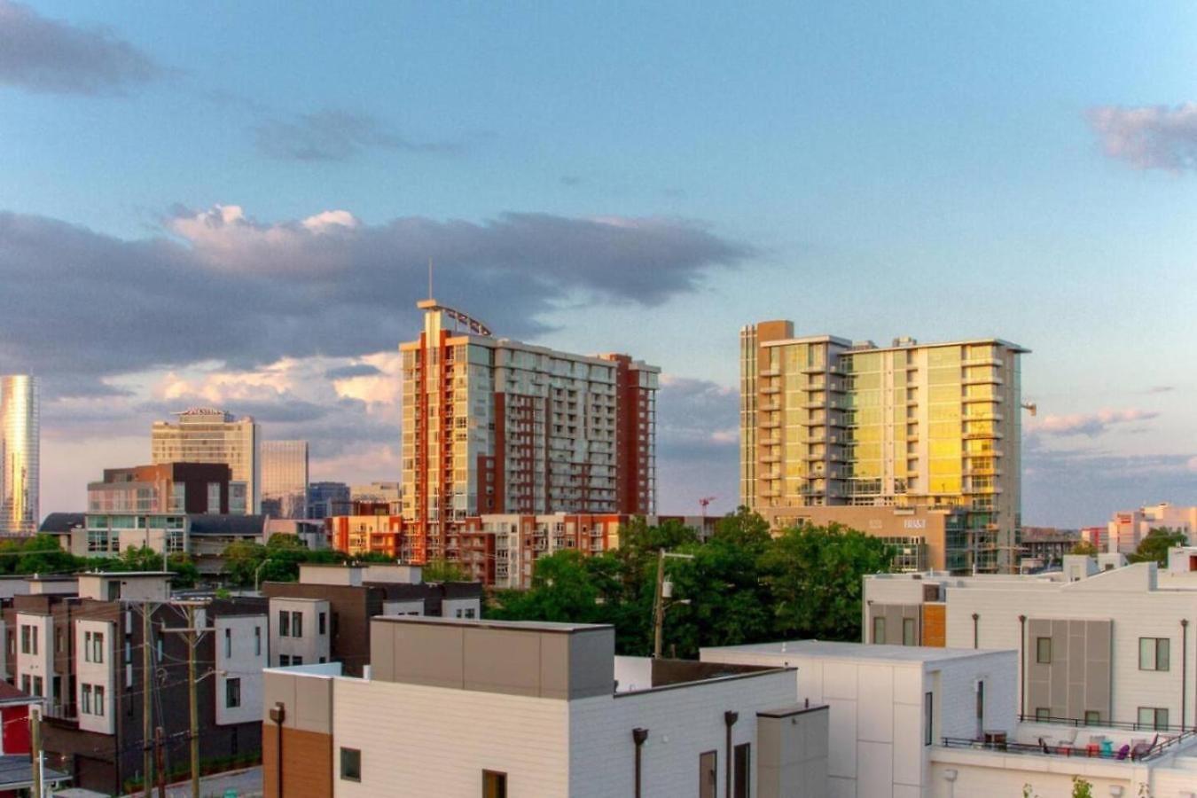 Spacious Gulch Retreat Super Skyline Views Nashville