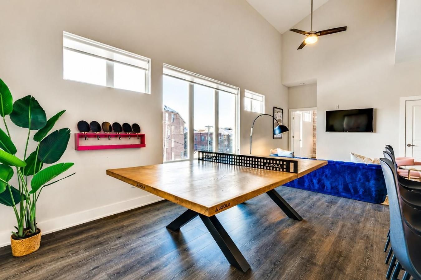 Apartment West End 4 Bd L 4bath Walk To Bars-close To Broadway *