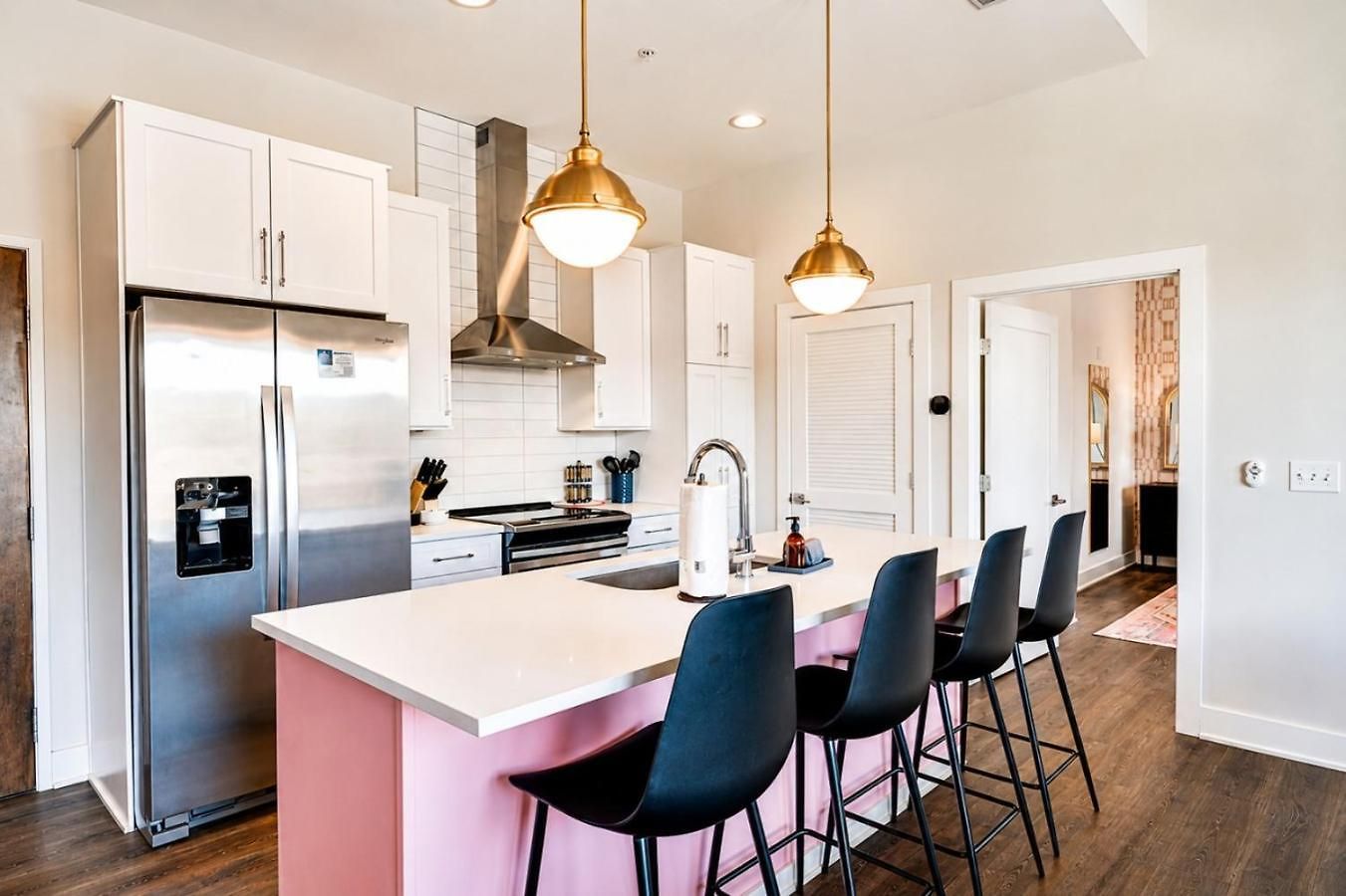 Apartment West End 4 Bd L 4bath Walk To Bars-close To Broadway Nashville
