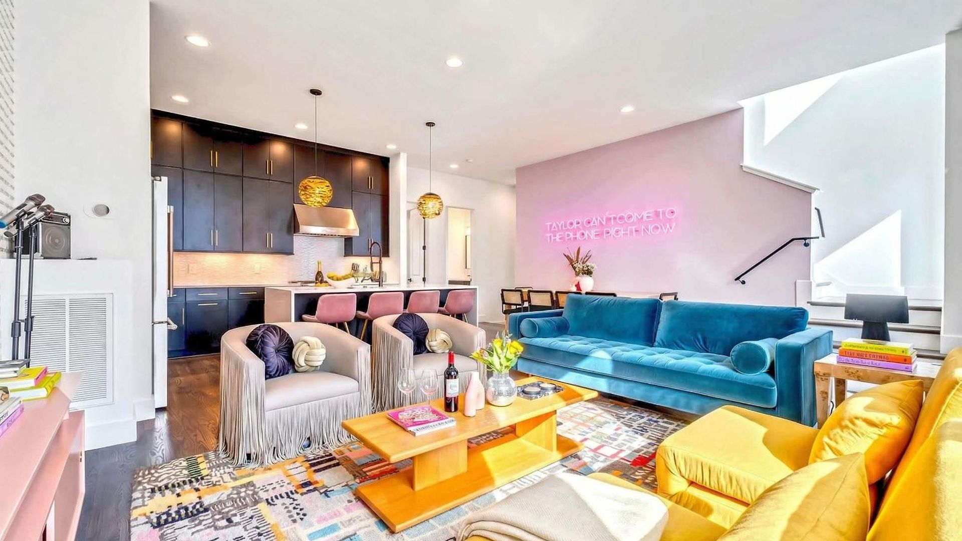 Taylor Swift Inspired Hot Tub Rooftop Deck Views