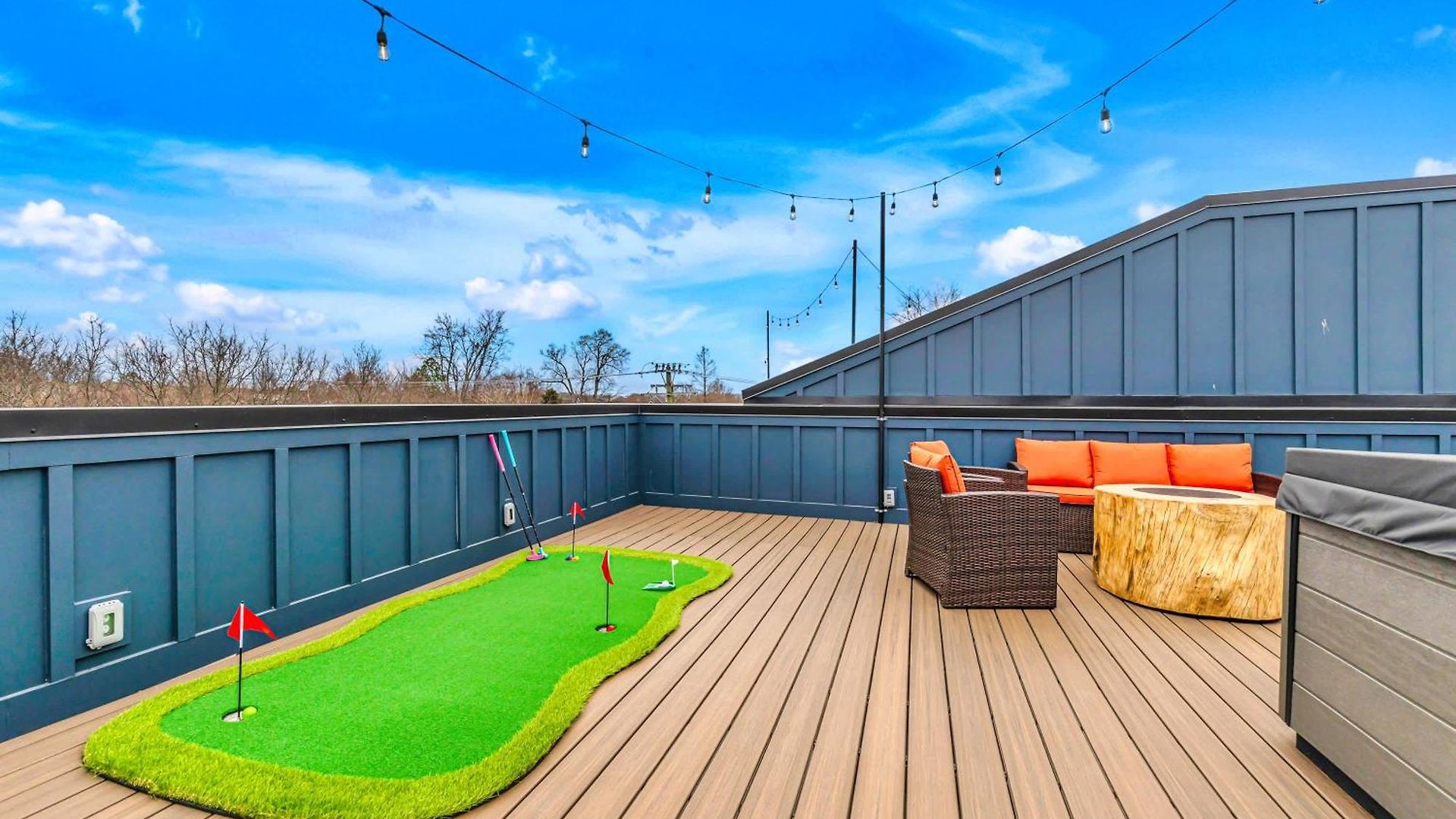 Luxury Hot Tub & Rooftop Deck Downtown Holiday home Nashville