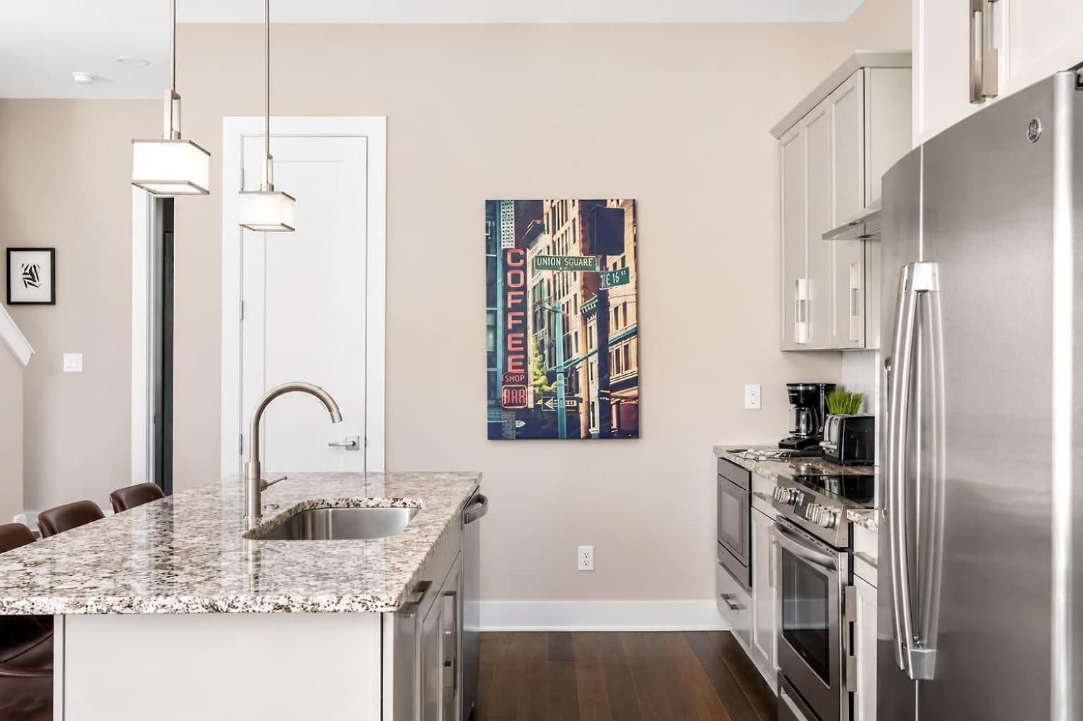 Two Luxury Homes Side-by-side Sleeps 24