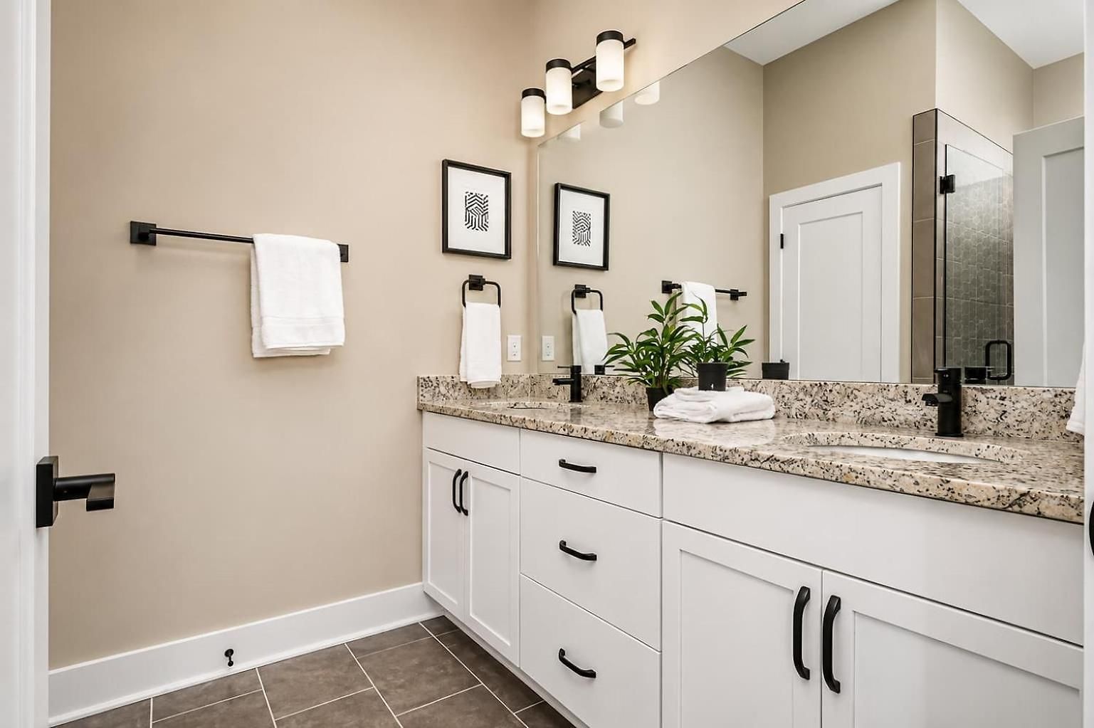 Holiday home Two Luxury Homes Side-by-side Sleeps 24 Nashville
