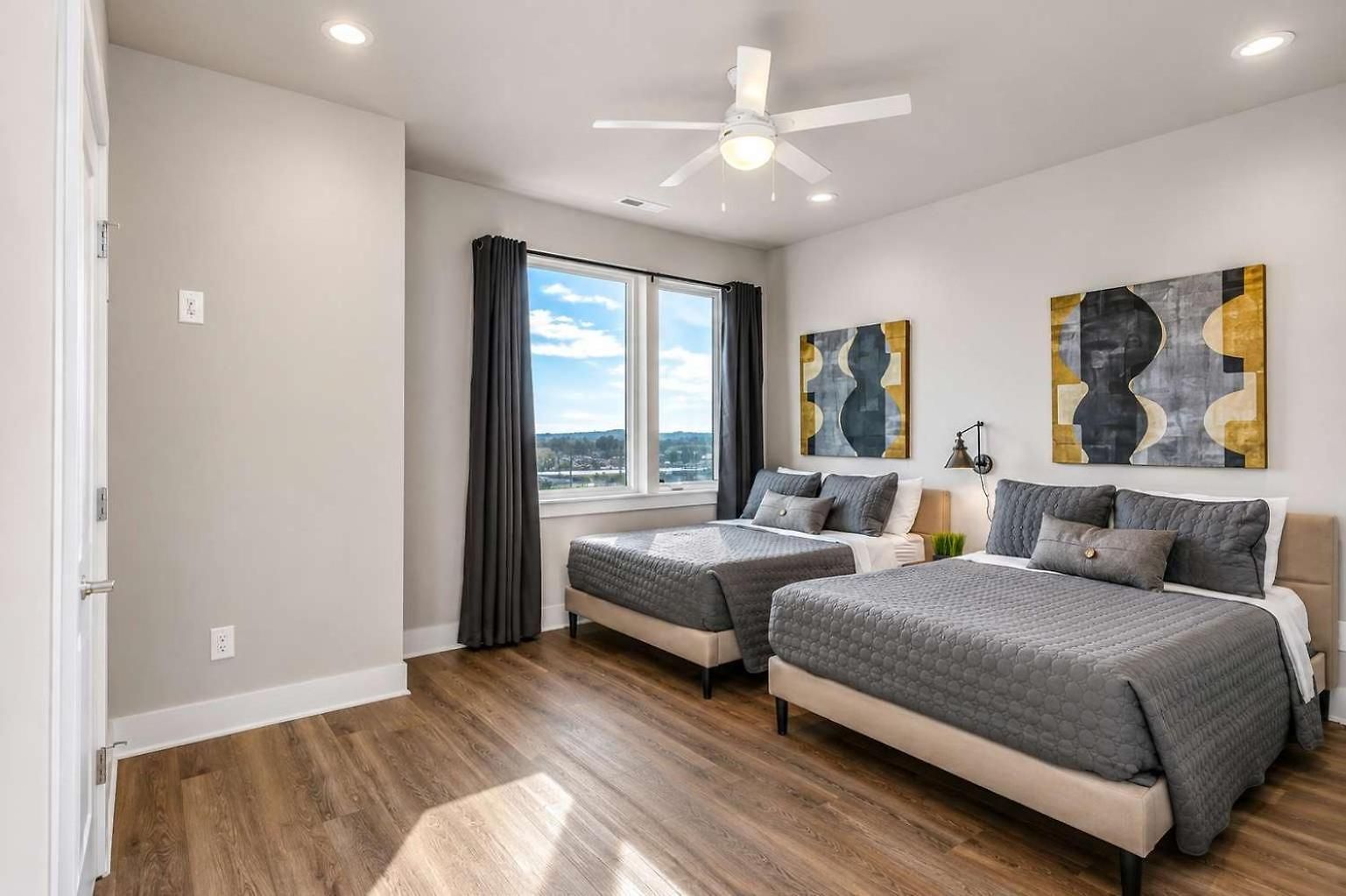 Retreat Sleeps 12 Minutes To Broadway Nashville