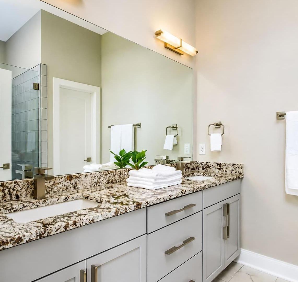 Luxe Retreat Rooftop & Hot Tub * Nashville
