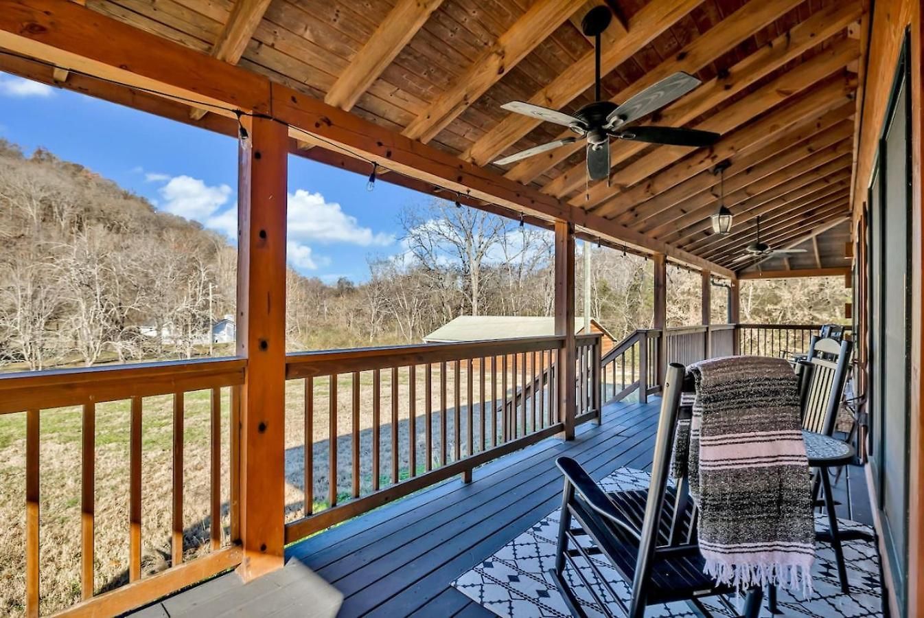 Holiday home Creeks Luxury Retreat 15 Min To Downtown Nashville