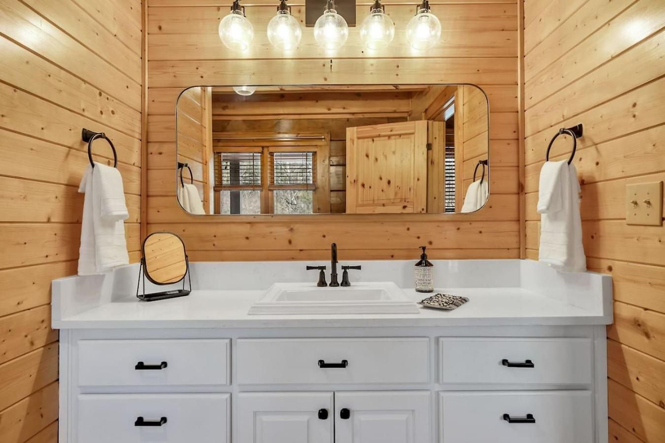 Creeks Luxury Retreat 15 Min To Downtown * Nashville