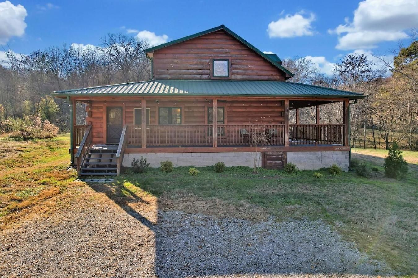 Creeks Luxury Retreat 15 Min To Downtown Holiday home