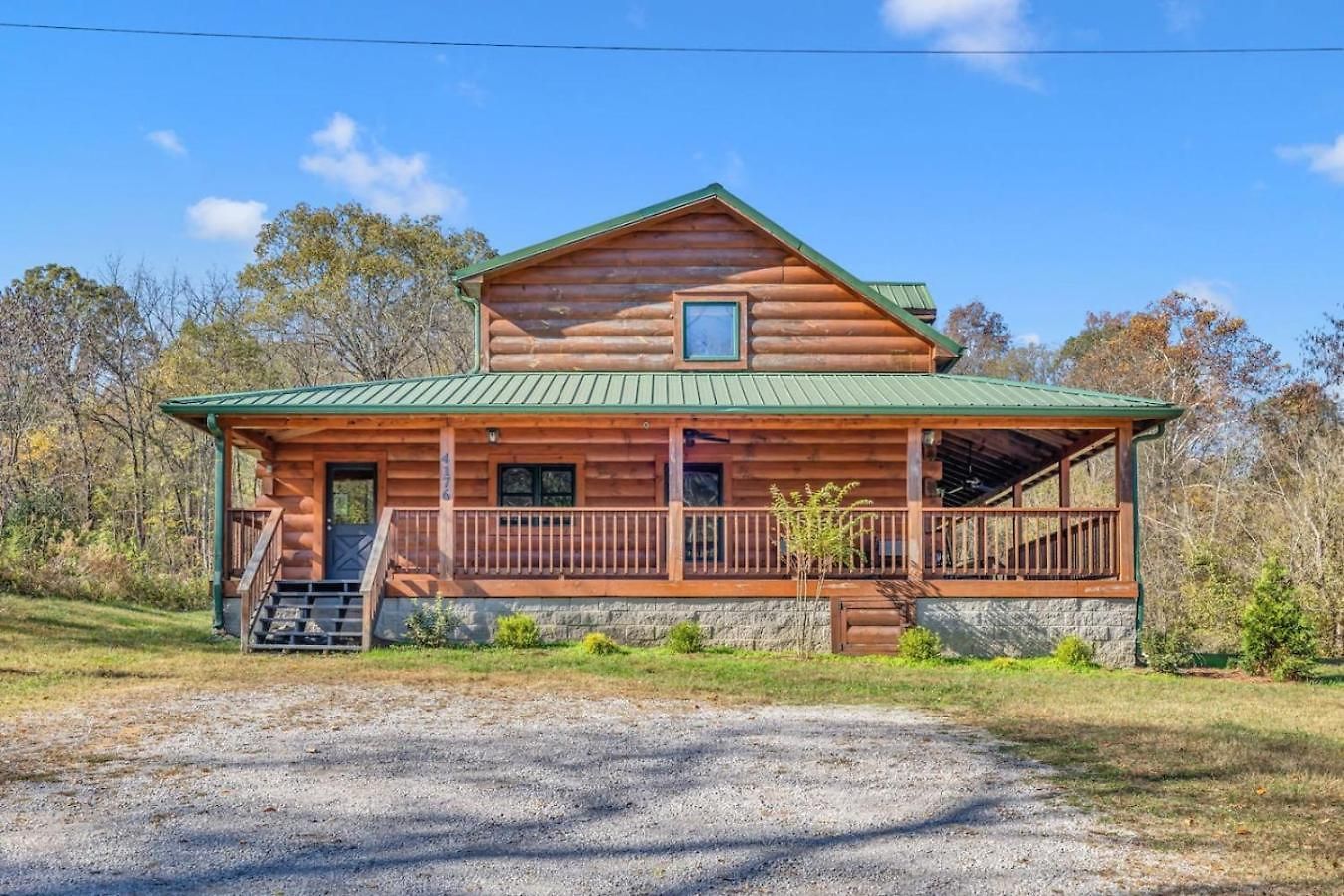 Creeks Luxury Retreat 15 Min To Downtown Holiday home