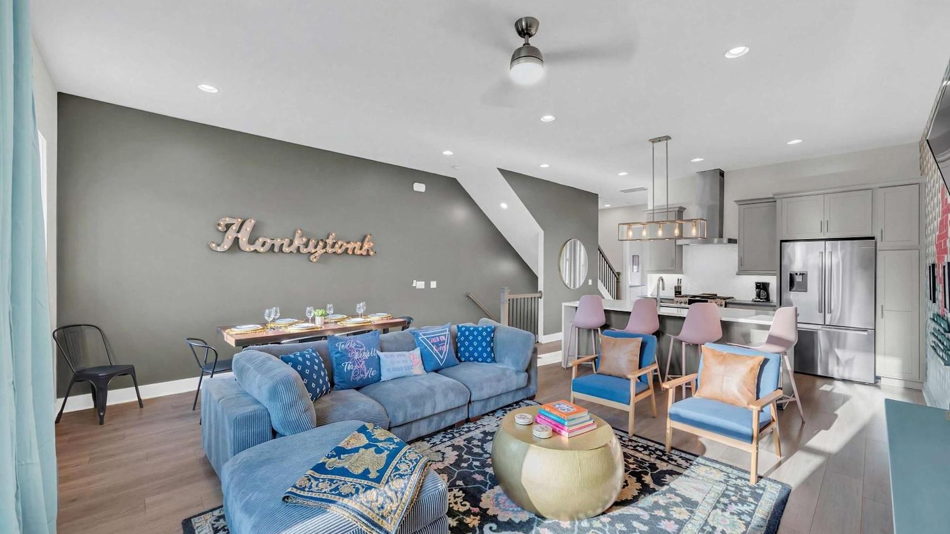 Brand New Views Karaoke Near Downtown *