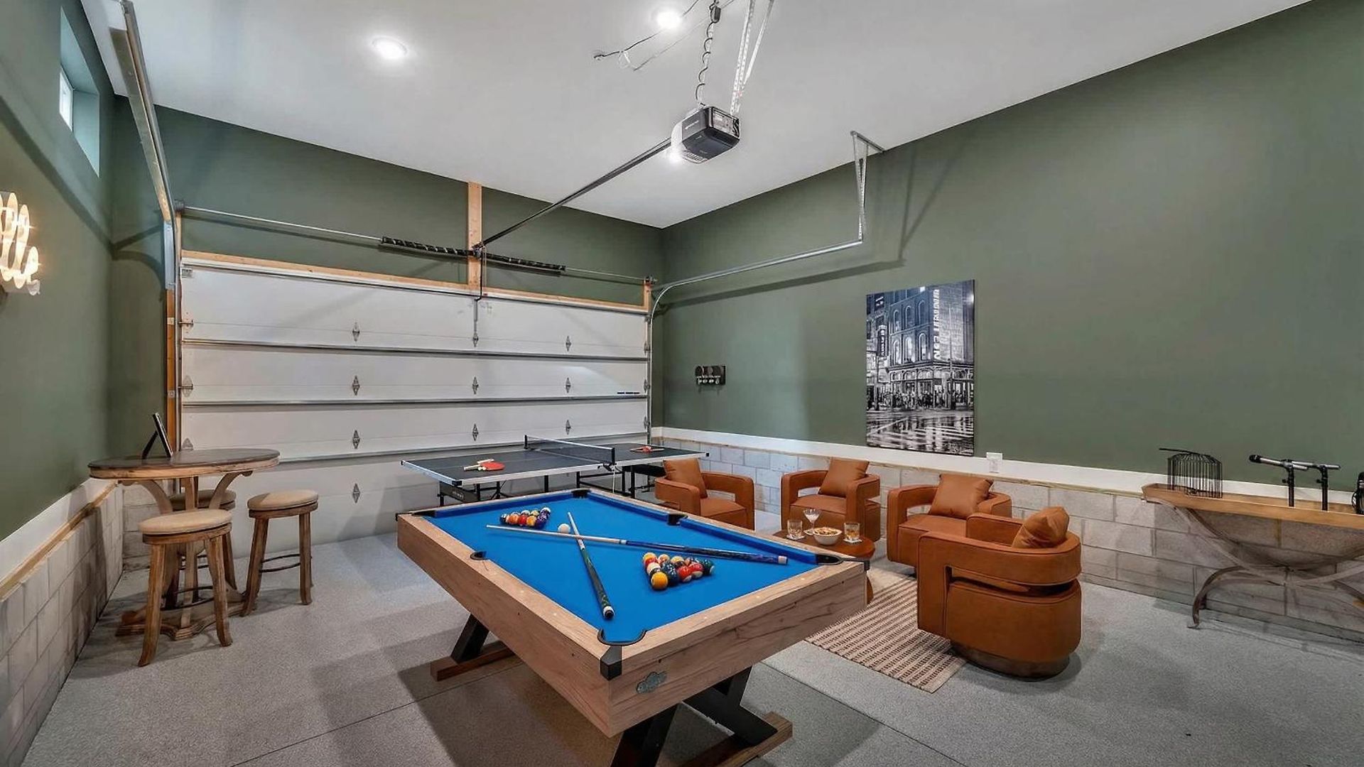 Rooftop Deck & Shuffleboard Bbq Near Downtown * Nashville