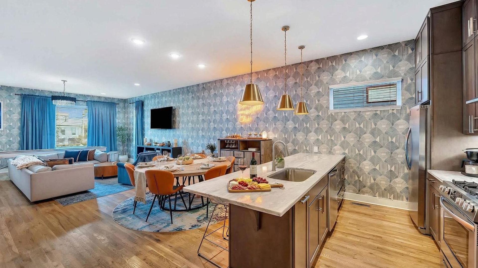 Rooftop Deck & Shuffleboard Bbq Near Downtown Holiday home Nashville