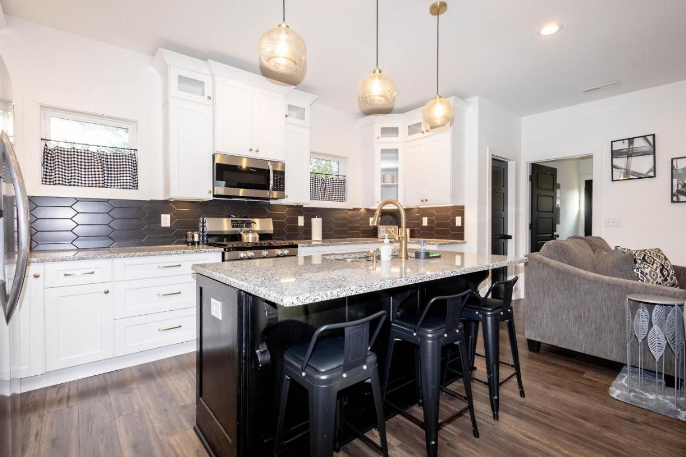 Germantown-adjacent 4br With Private Deck & Grill * Nashville