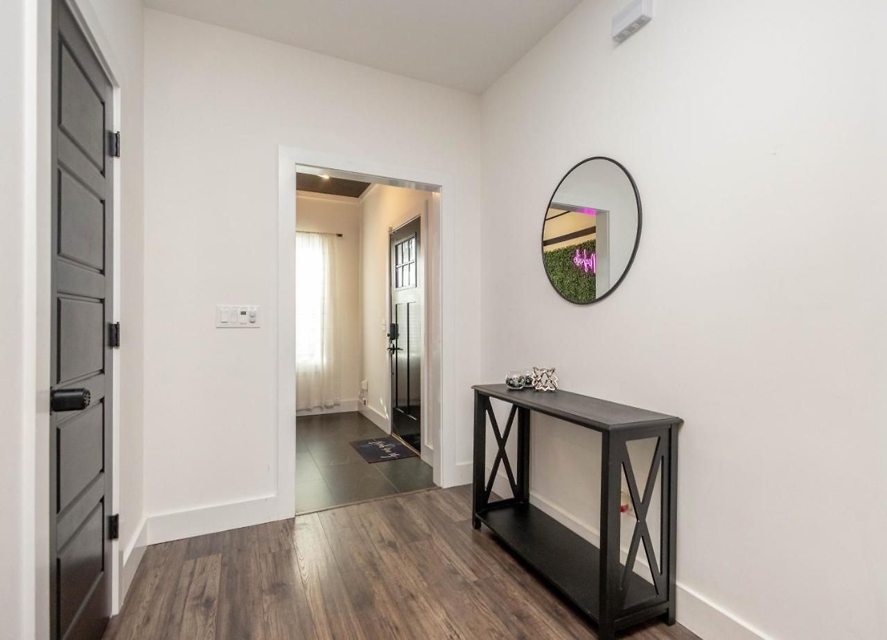 Holiday home Germantown-adjacent 4br With Private Deck & Grill