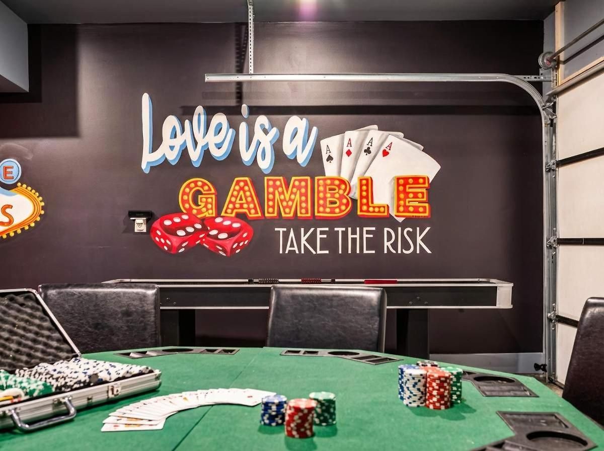 Private With Rooftop Game Near Downtown * Nashville
