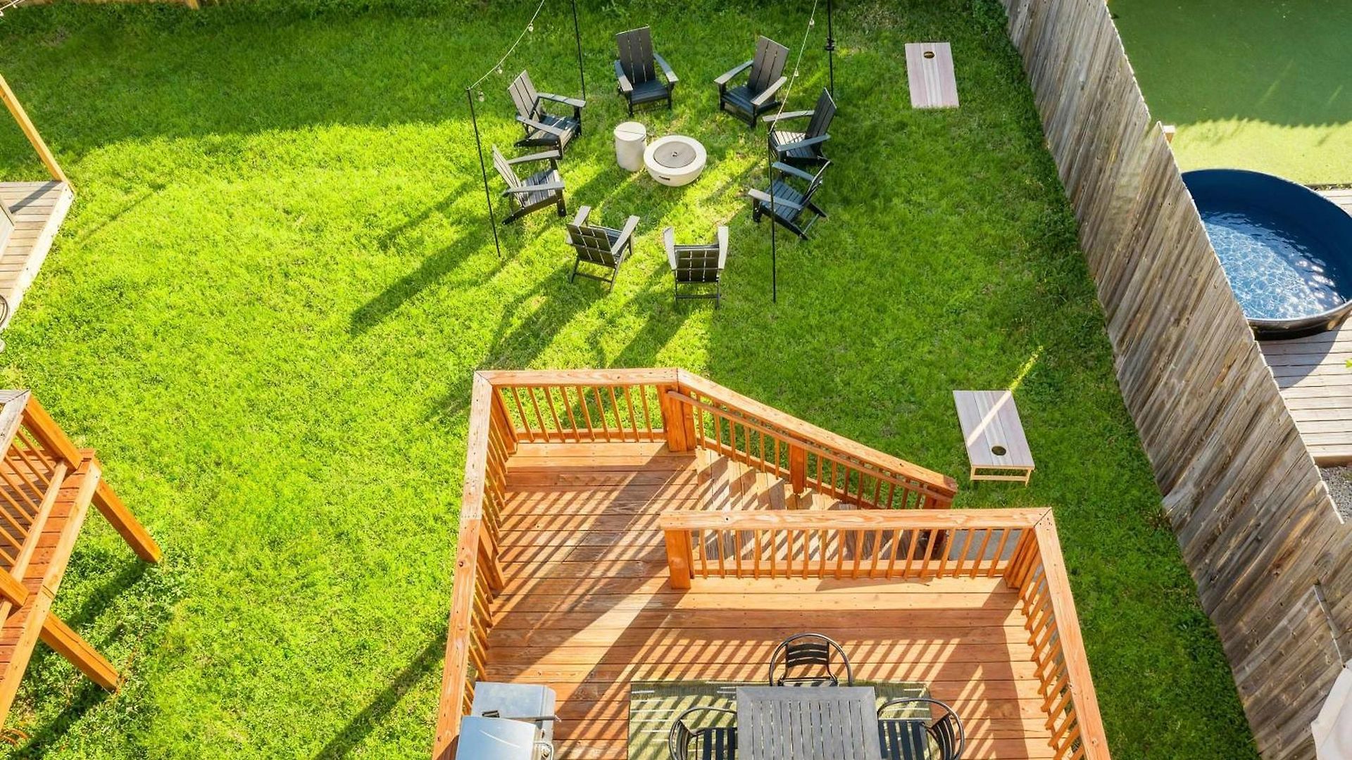 Game Balcony Backyard Near Downtown Nash Nashville