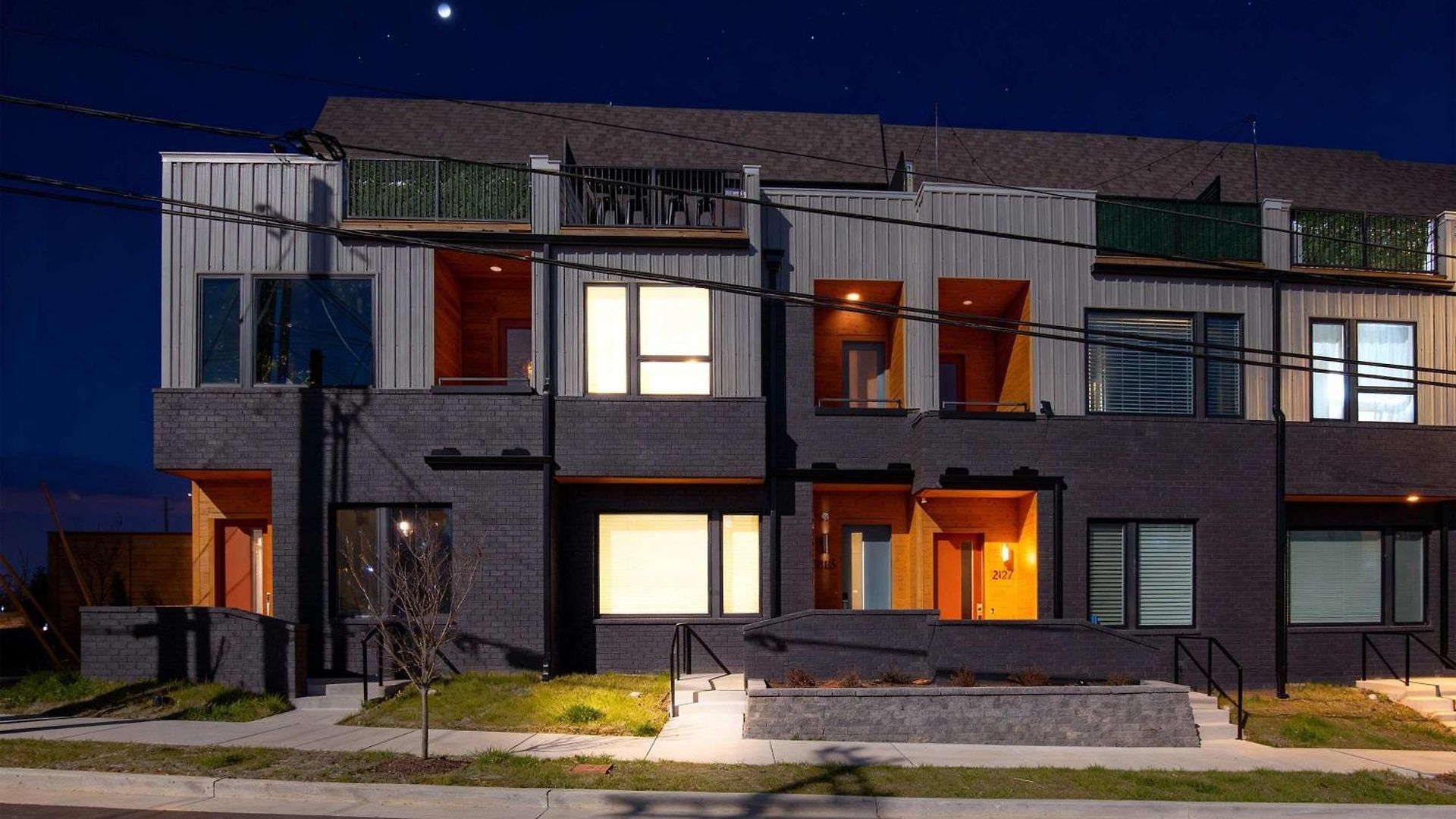 Holiday home Private With Rooftop Game Near Downtown