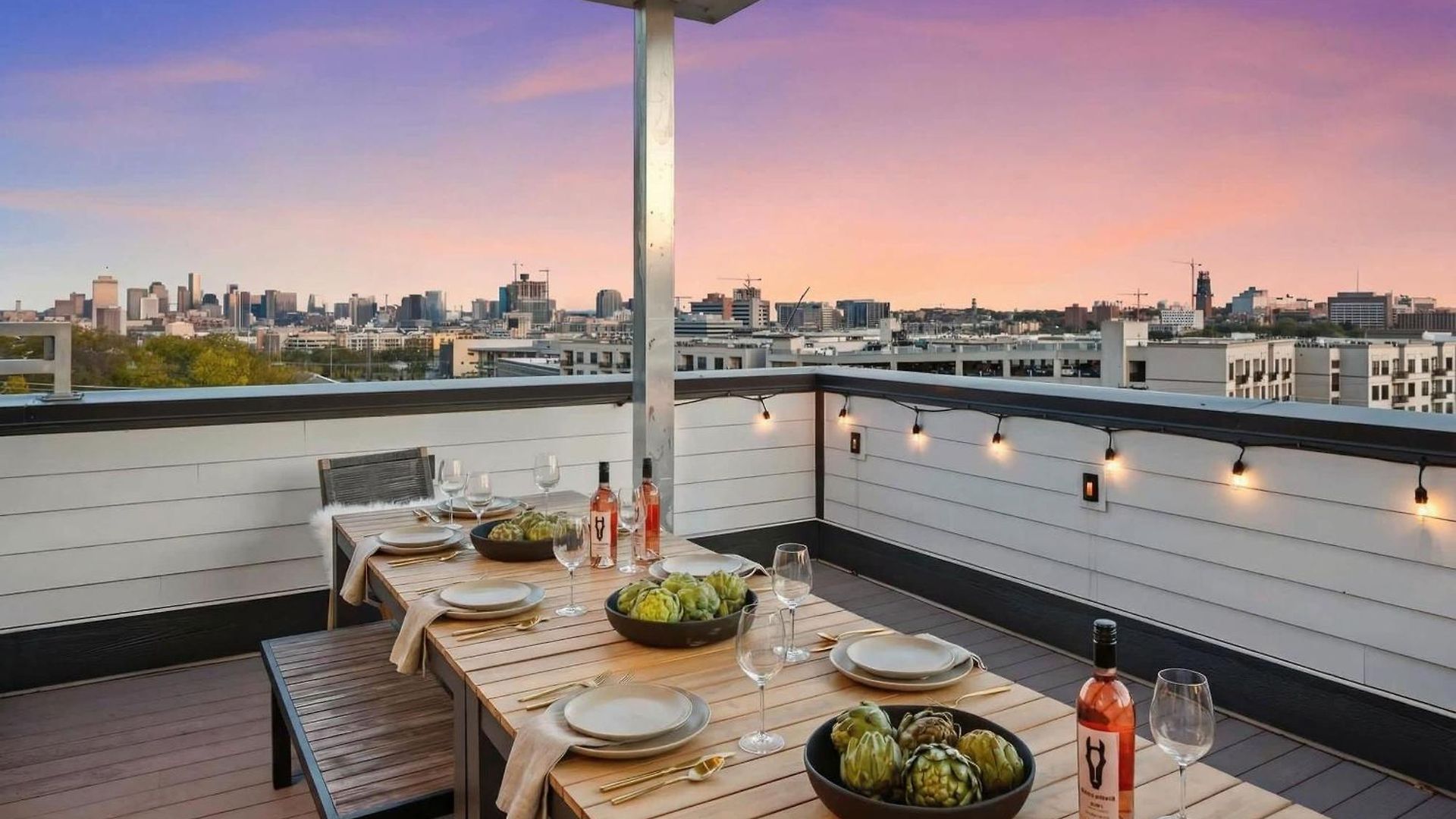 Luxury Retreat - Double Rooftop Deck & Game *