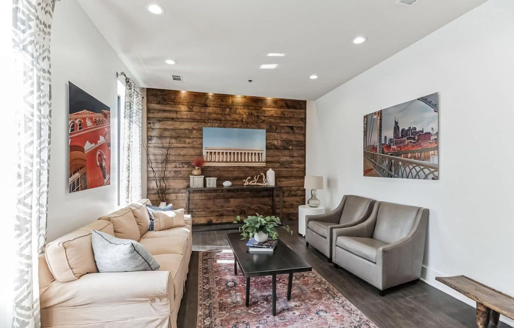 Holiday home Trendy For 2 Near Centennial Park & Vandy