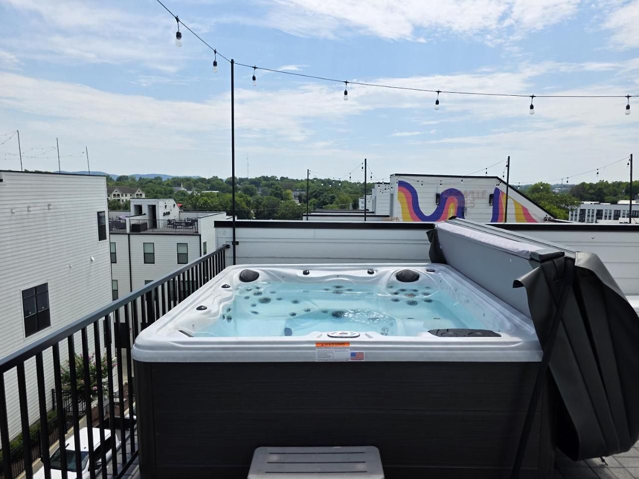 Holiday home Downtown Hangout With Hot Tub *