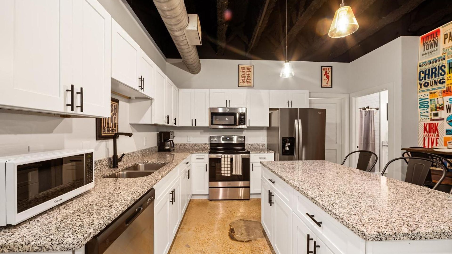 Holiday home Great Location Short Drive To Downtown