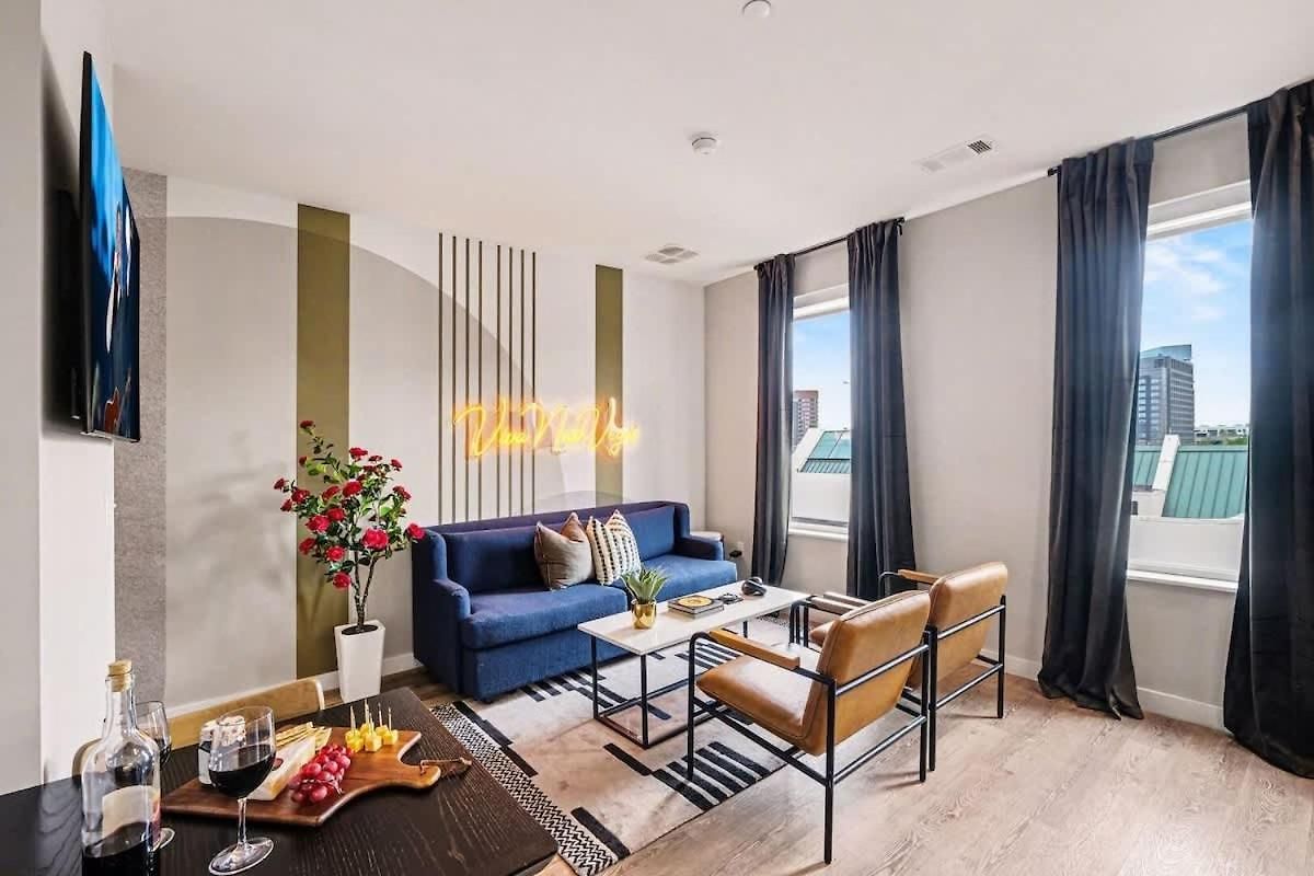 Holiday home Muse - Pool & Gym - Walk To Broadway *