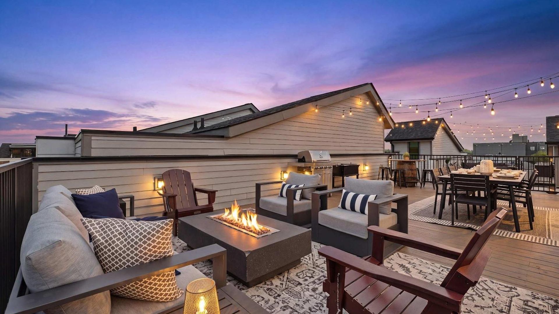 The Iron Horse - New Game Roof * Nashville