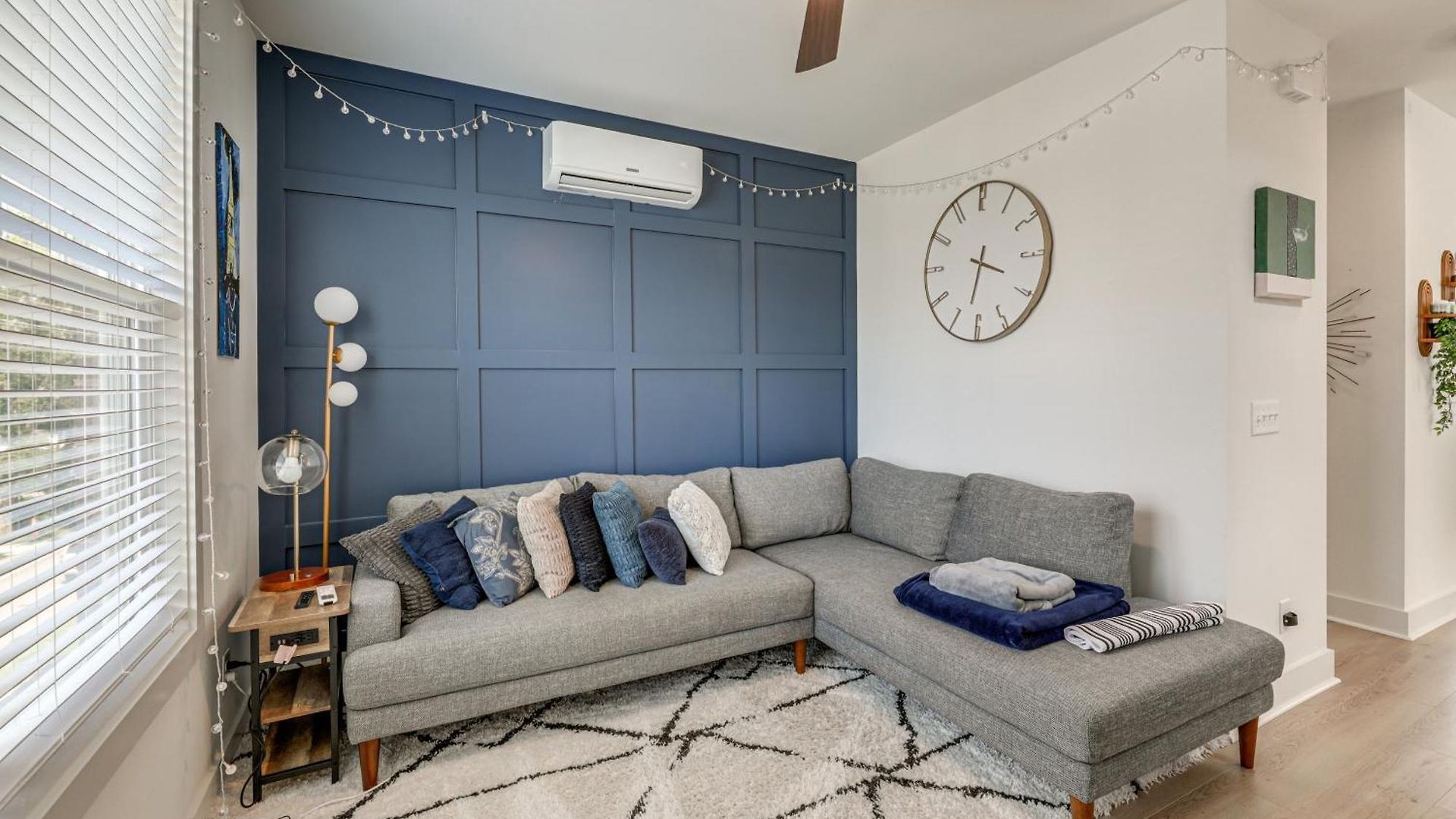 4 Mi To Broadway: Chic Townhome W/ Office! Holiday home Nashville