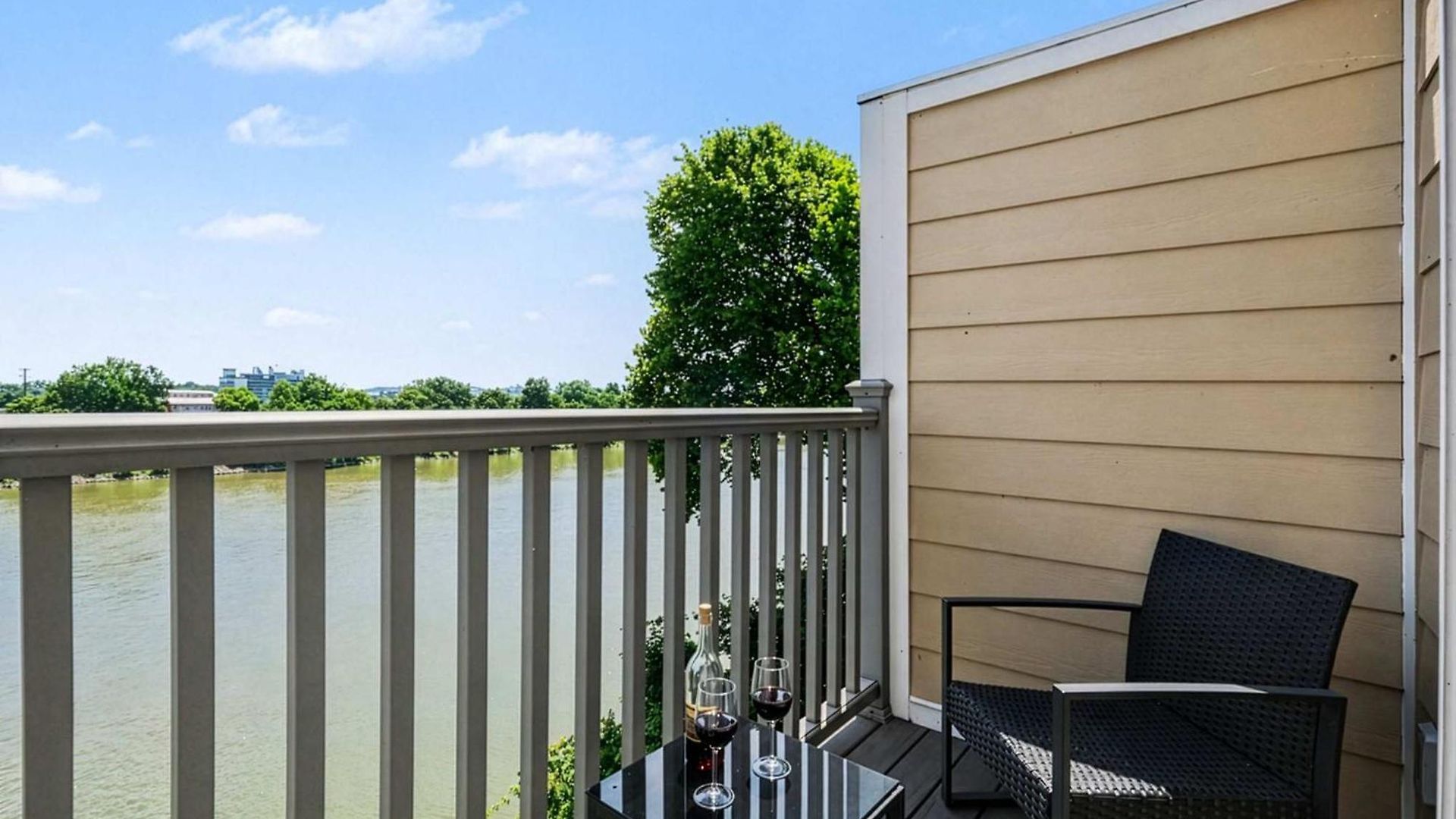 Flow - Pool - River Views - Mins To Broadway *