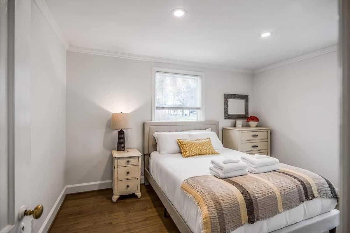 Charming Spacious - 10 Mins To Downtown Holiday home Nashville