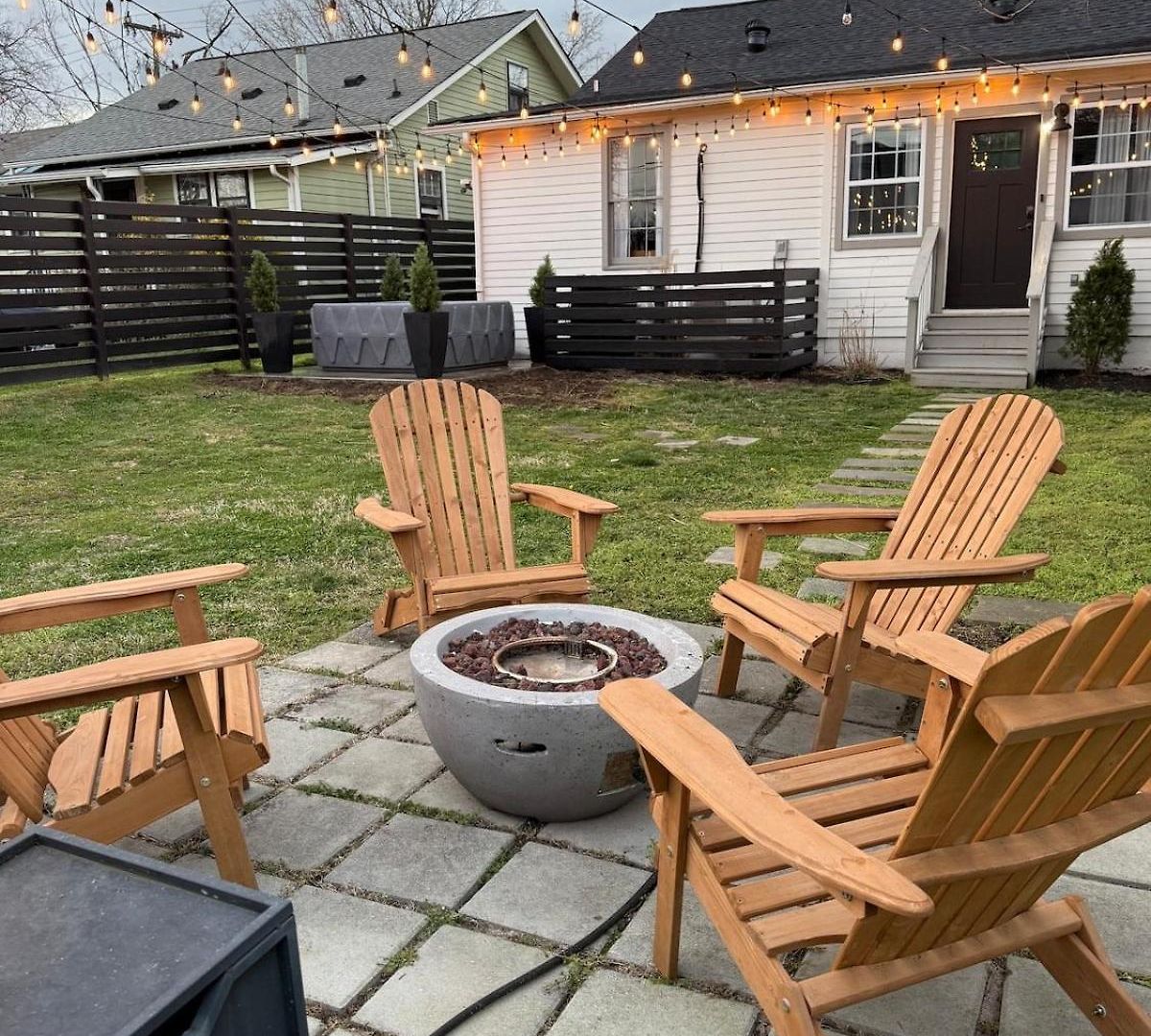 Holiday home Speakeasy. East Nash. Hot Tub. Mins To Broadway