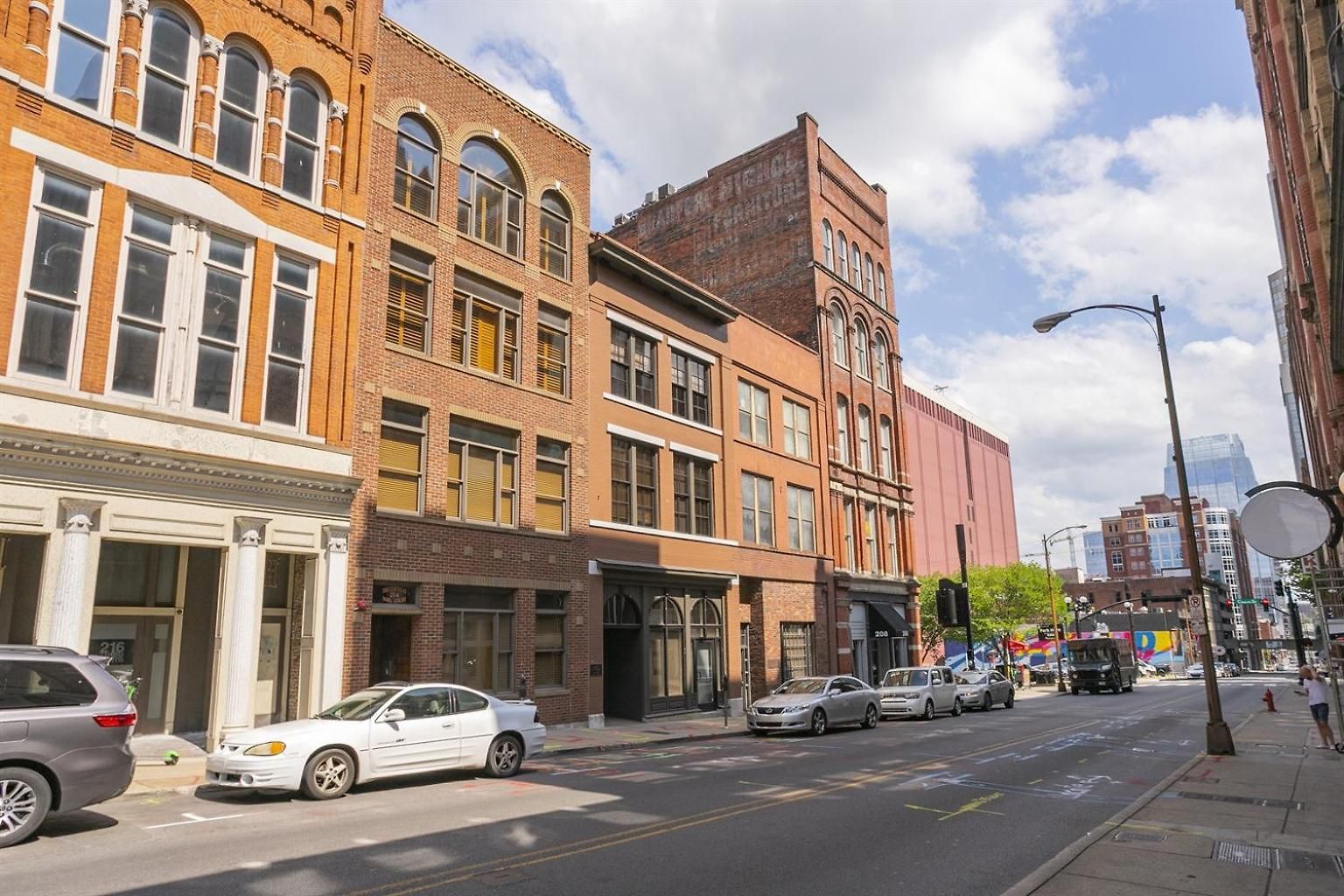 The Dolly Printer's Alley Nashville- 2 Blocks To Broadway