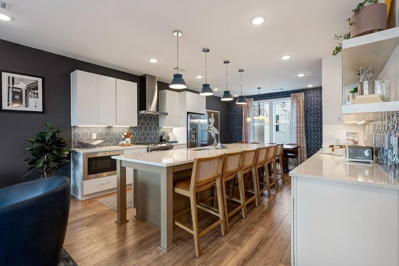 Elegant With Downtown Views Rooftop Hot Tub And Garage *