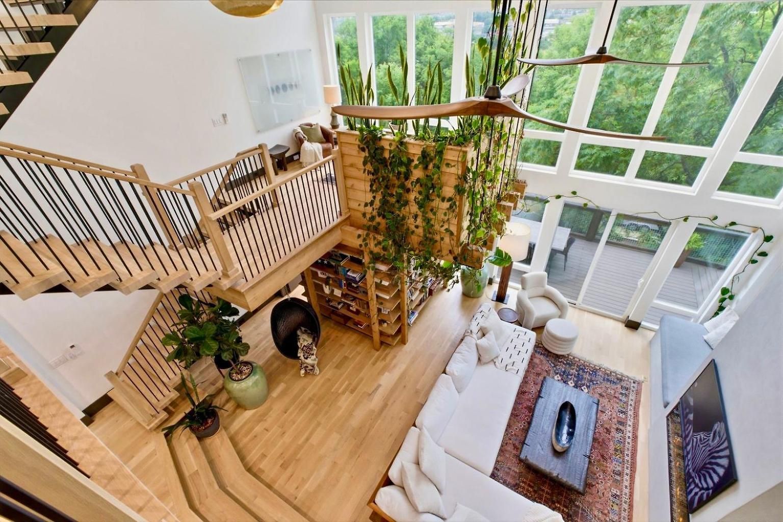 The Songwriter's Mansion Rooftop & Skyline Views Holiday home *