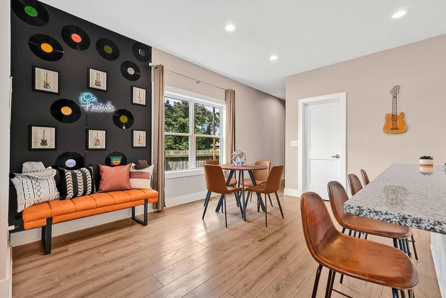 Holiday home 10 Mins To Broadway & Dt King Suites, Sleeps 12 Nashville
